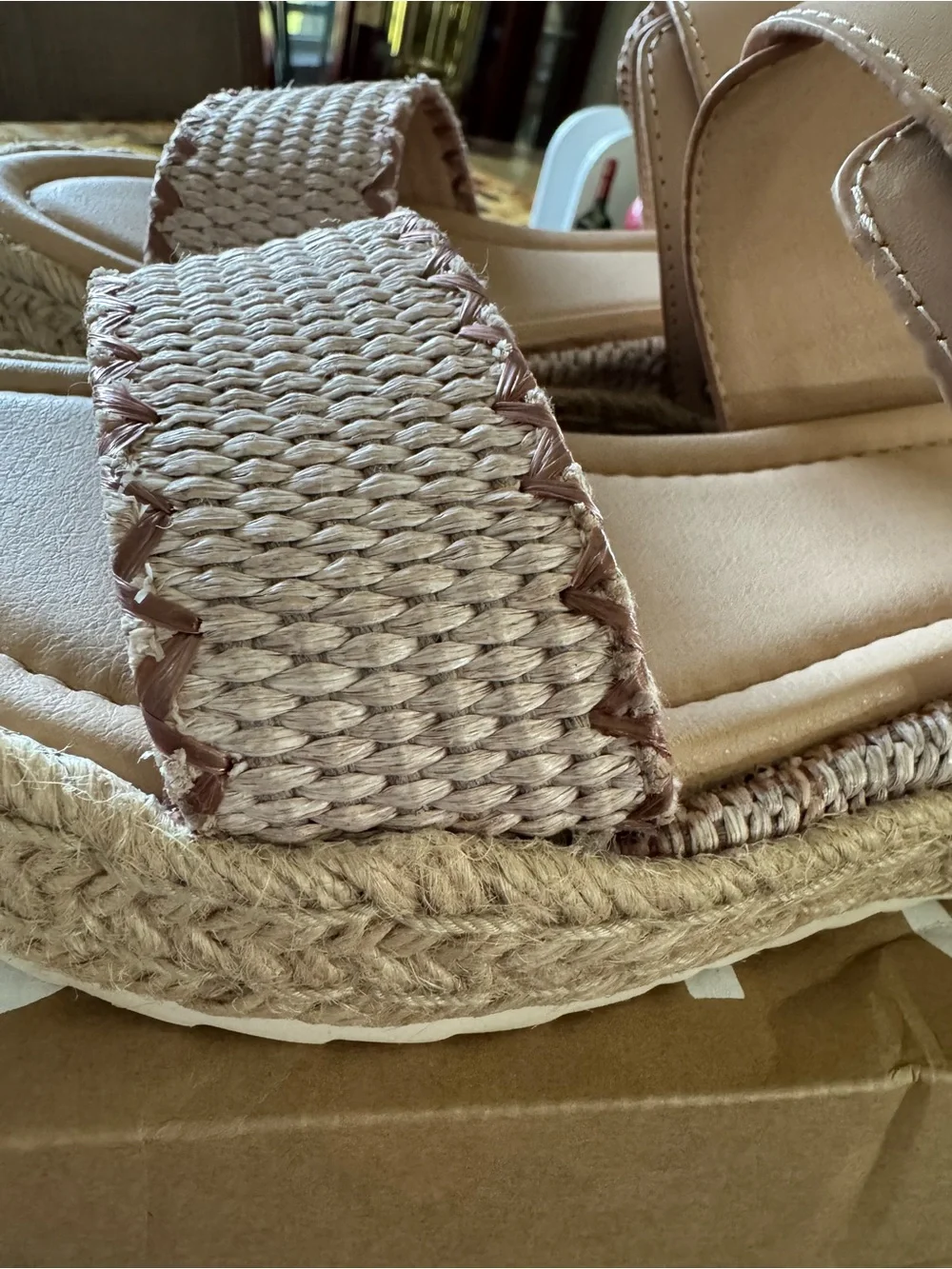 Earth comfortable espadrille